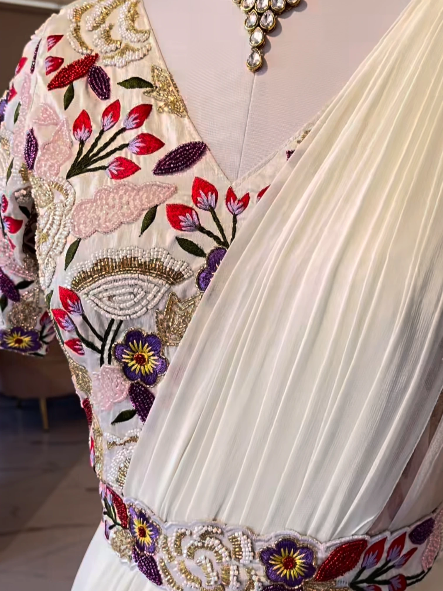 Glass and thread multicoloured ruffle saree set0 product image