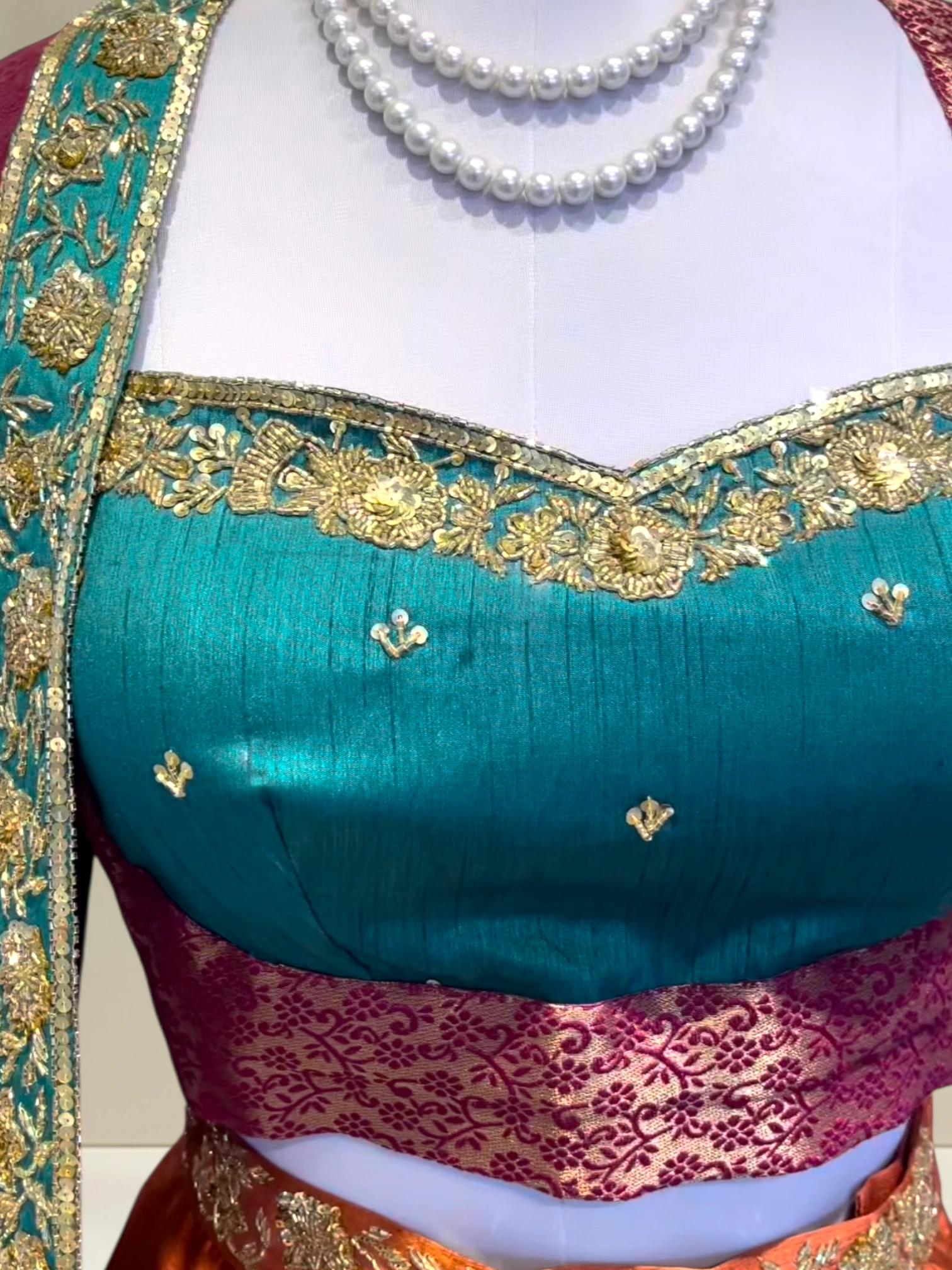 Richly hand crafted Lehenga set orininal0 product image