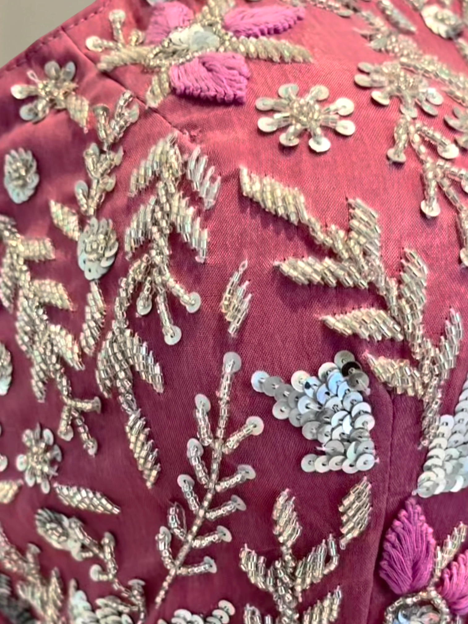 Twisty side drape set0 product image