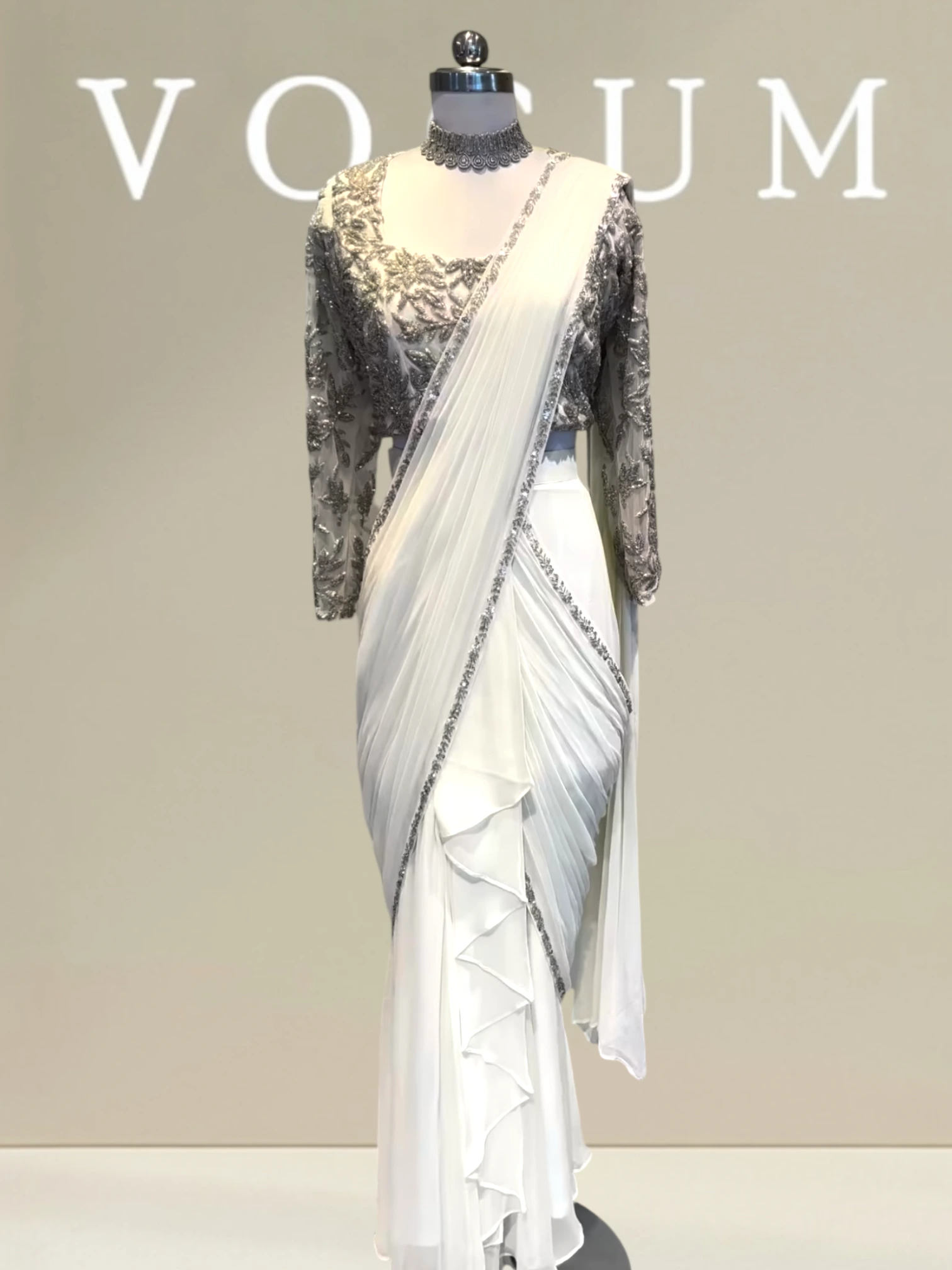 Stylish front ruffle plate drape related product